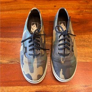 Women’s Camo Vans